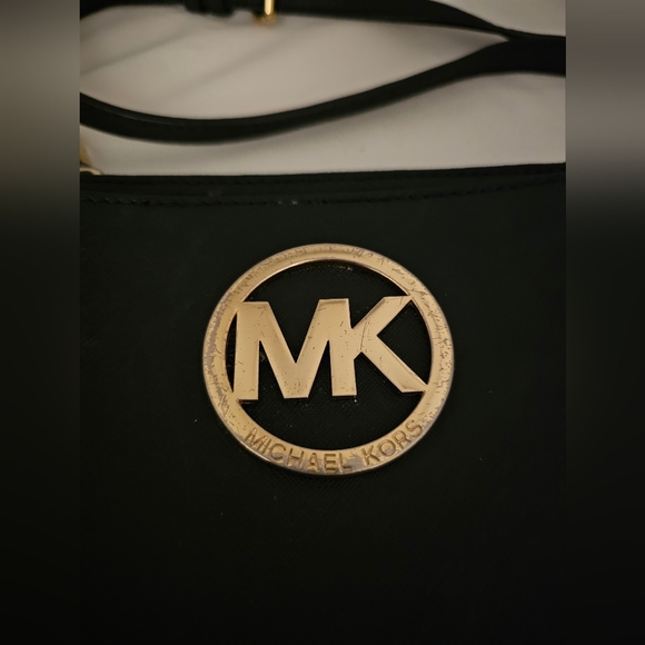 MICHAEL KORS Black crossbody leather bag with MK logo - Picture 2 of 16